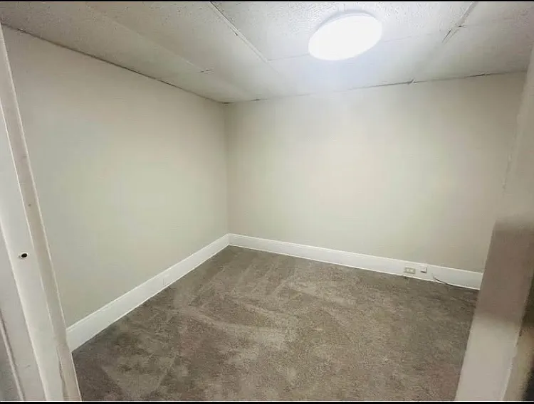 6824 Kazimier Ave #2 — Photo 8