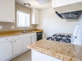 1714 Huntington St APT 4, Huntington Beach, CA 92648