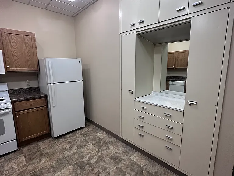 Madison Street Apartments — Photo 27