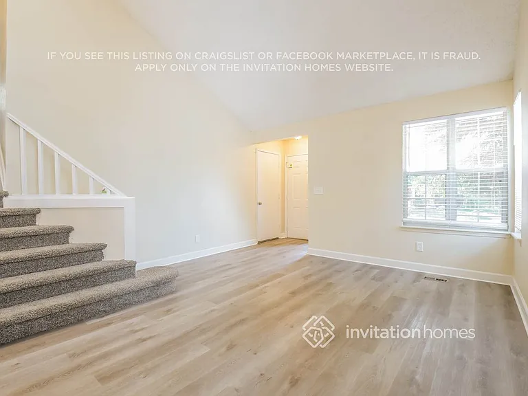 1154 W 132nd Pl — Photo 5