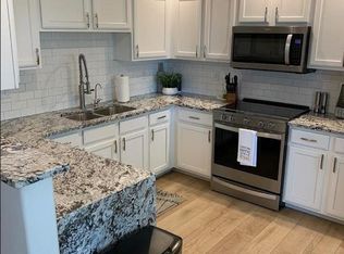 16801 N 94th St APT 1011, Scottsdale, AZ 85260