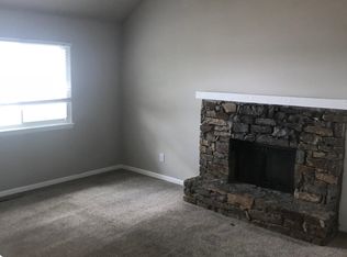 7201 W 56th Ter, Overland Park, KS 66202