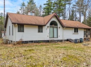 23 Shot Gun Trl, Thornhurst, PA 18424