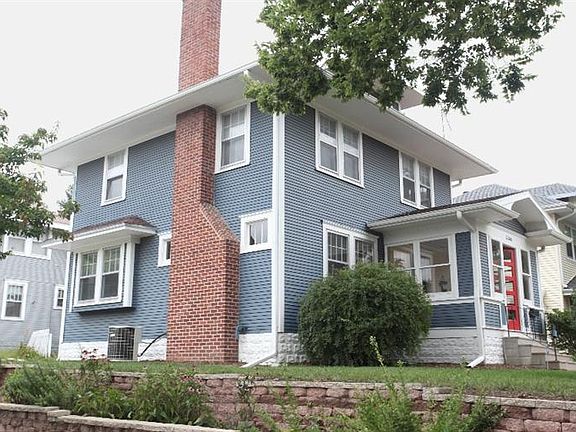 3rd image of 2200 Sewell St