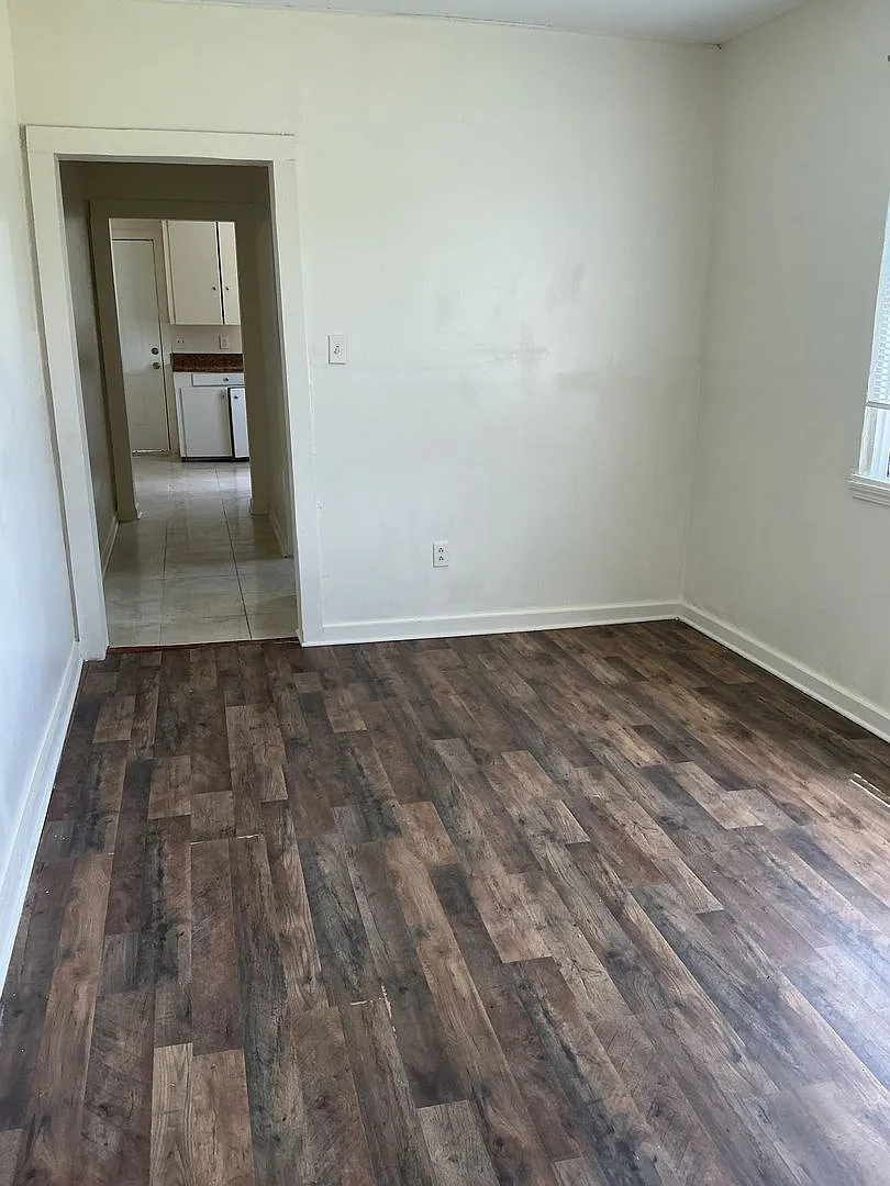 Acadian Style 1 Bedroom 1 Bathroom home in Houma — Photo 3