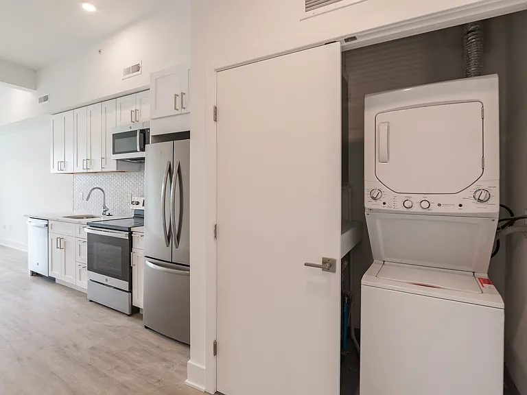 1622 Point Breeze Ave — Photo 21
