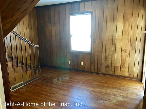 4th image of 3922 N Church St