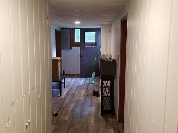3rd image of 539 Capitol Dr #B