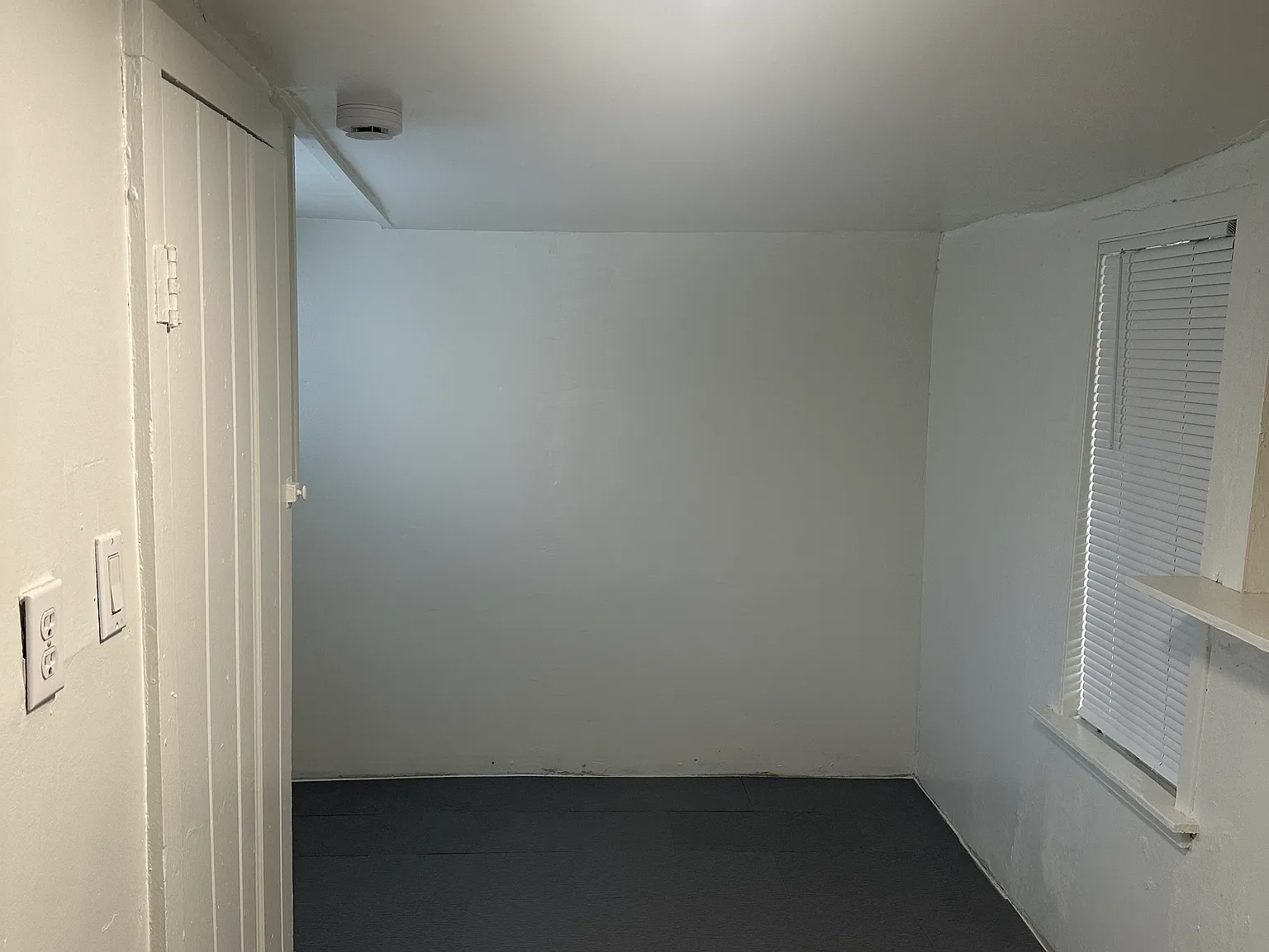 3918 Velma Ave — Photo 2