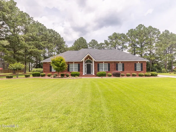 106 Widgeon Ln, Glennville, GA 30427