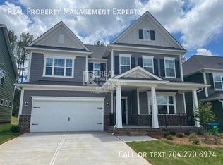 1020 Whipcord Dr, Waxhaw, NC 28173