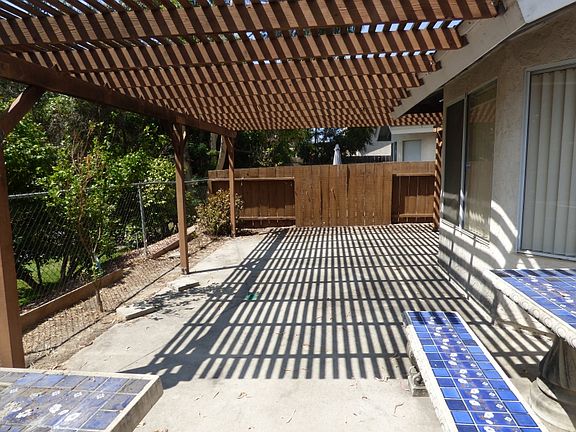 4th image of 2255 Manzana Way