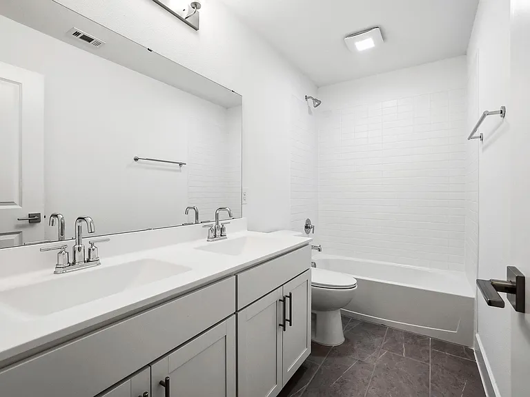 619 Sagebrush Trl — Photo 6