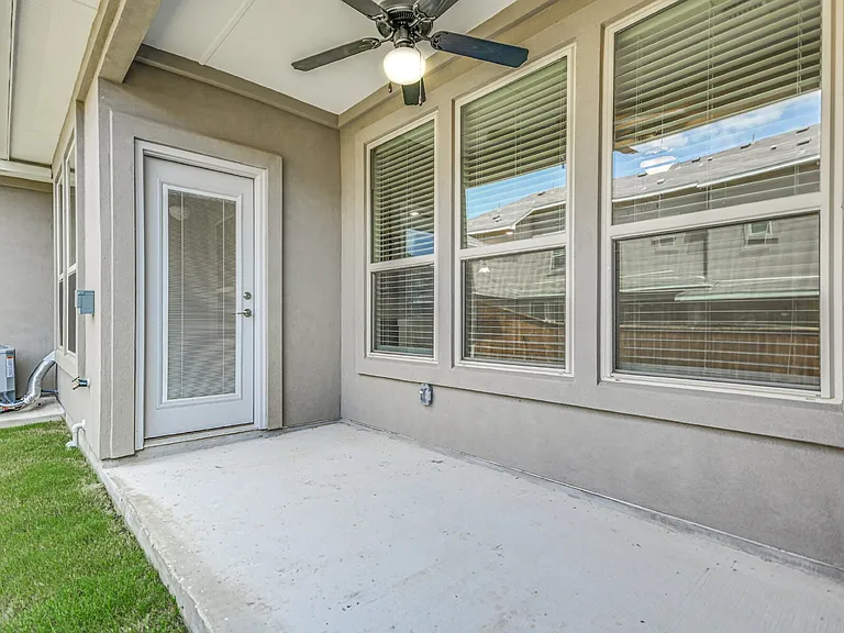 415 Parkline Dr — Photo 14