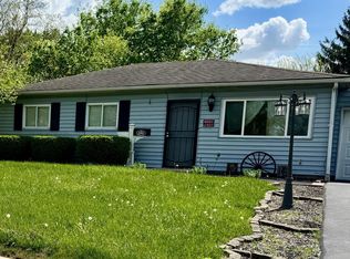 5285 Zimmer Dr, Columbus, OH 43232