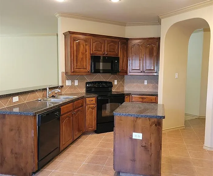 817 Jodie Dr — Photo 17