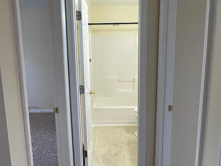 145 Noel Ave — Photo 20