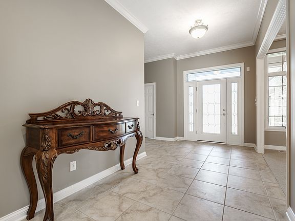 5th image of 11561 Glen Ridge Cir