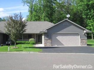 812 Maple Leaf Ct, Saint Croix Falls, WI 54024