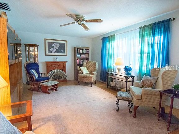 3rd image of 1851 Albright Dr