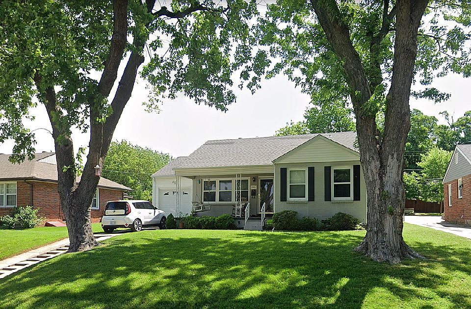 1st image of 707 S New Haven Ave
