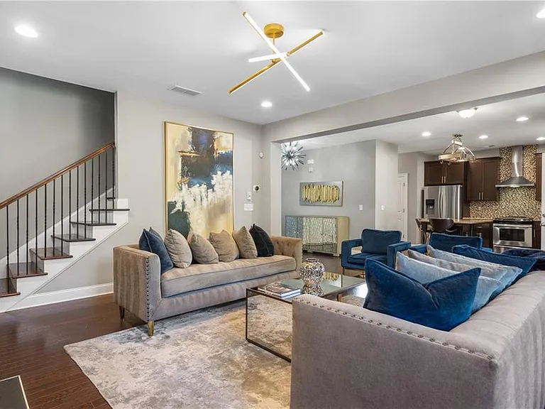 1739 Hollingsworth Blvd NW — Photo 18