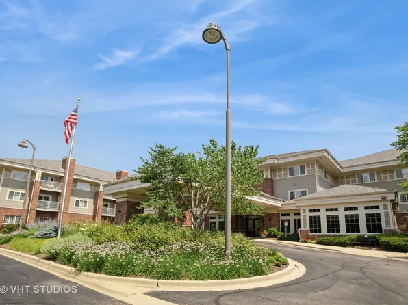 801 N McLean Blvd APT 224, Elgin, IL 60123