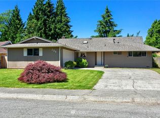 107 Paradise Pkwy, Granite Falls, WA 98252