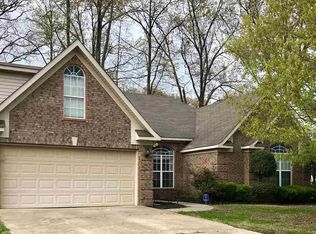 2114 Trinity Oaks Dr, Jonesboro, AR 72401