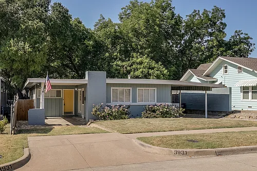 3931 Dexter Ave Photo 1
