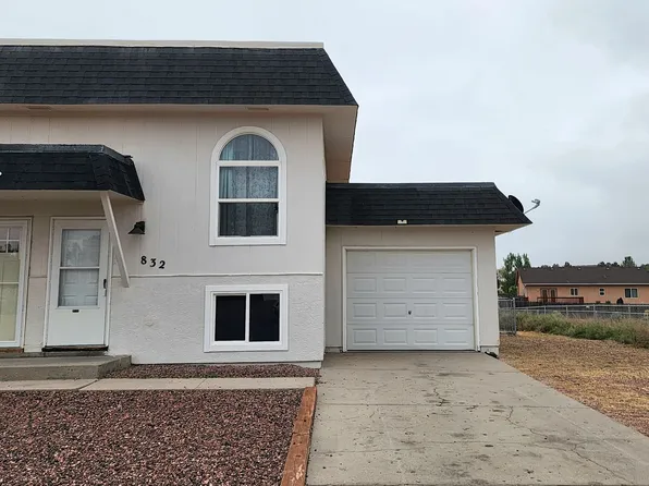 832 S Waterleaf Pl, Pueblo, CO 81007