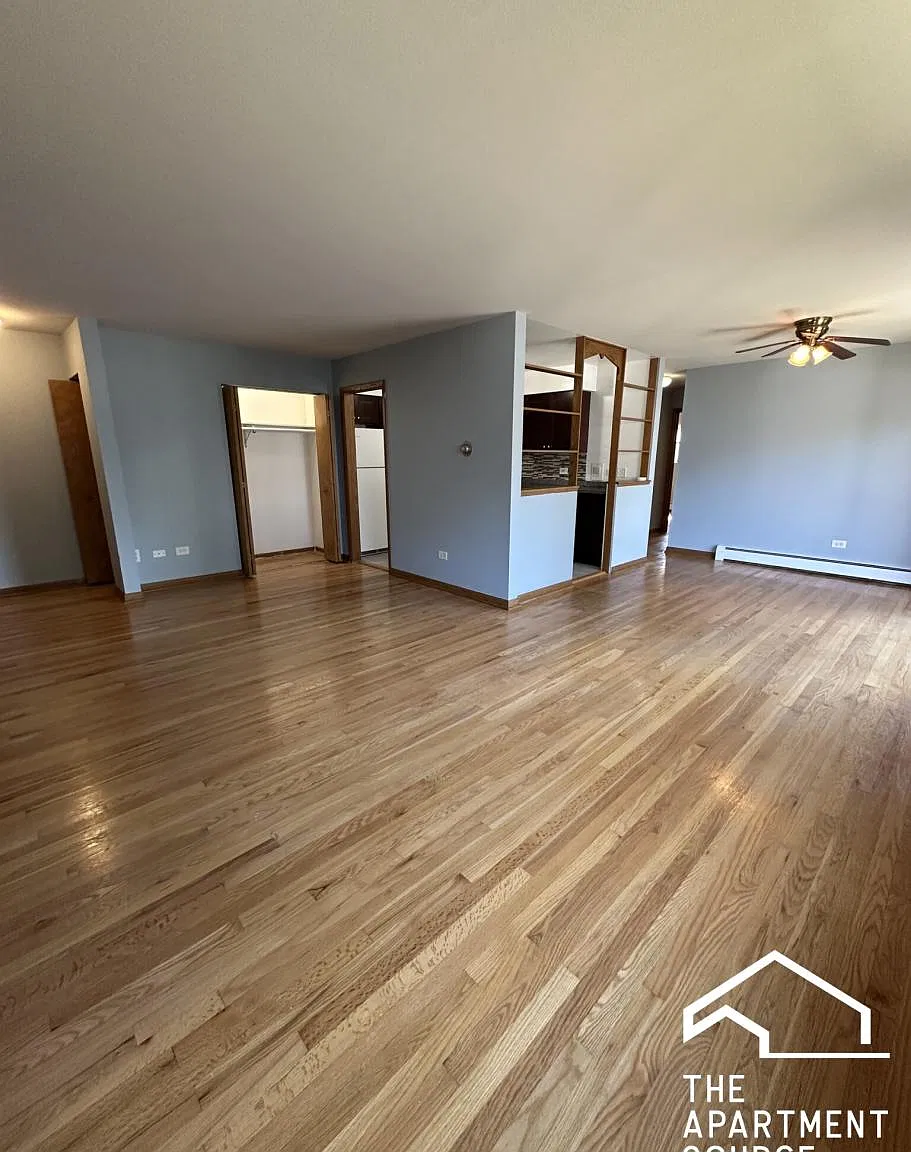 1004 South Des Plaines River Road #101 — Photo 4
