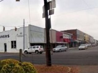 419 S Lindell St, Martin, TN 38237