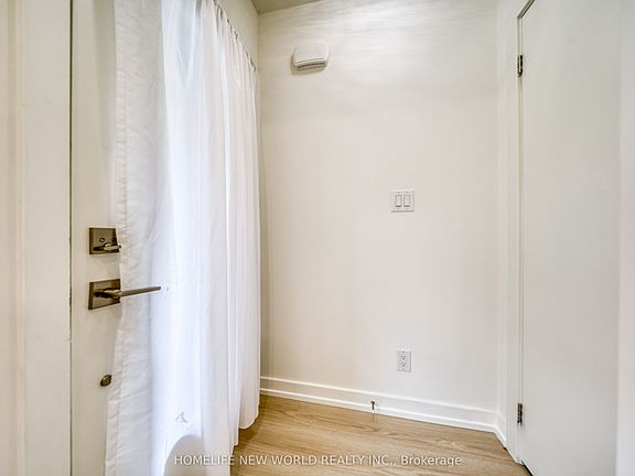 4th image of 370D Red Maple Rd #99