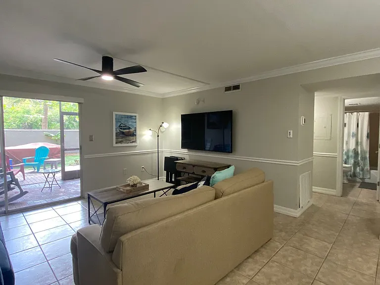 3350 S Osprey Ave #103A — Photo 8