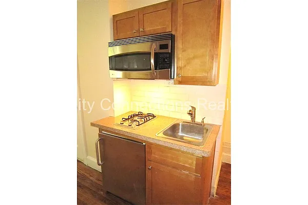 Rented by City Connections Realty | media 31