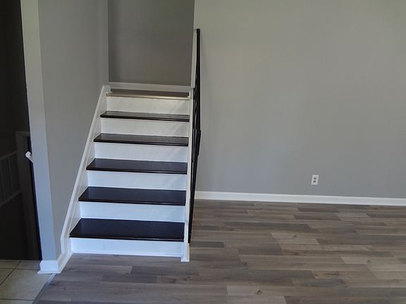 4th image of 139 Ensenada Dr