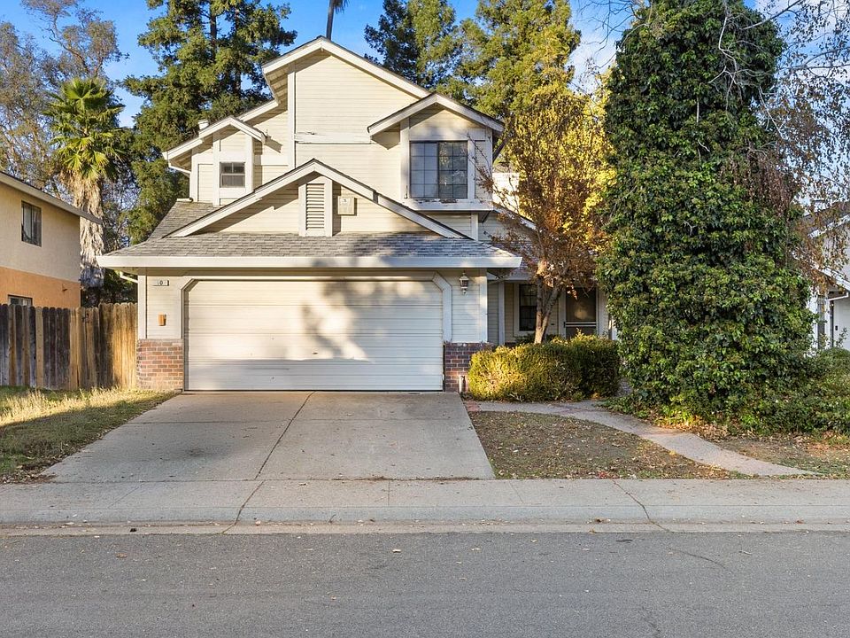 1st image of 10 Hoy Lake Ct