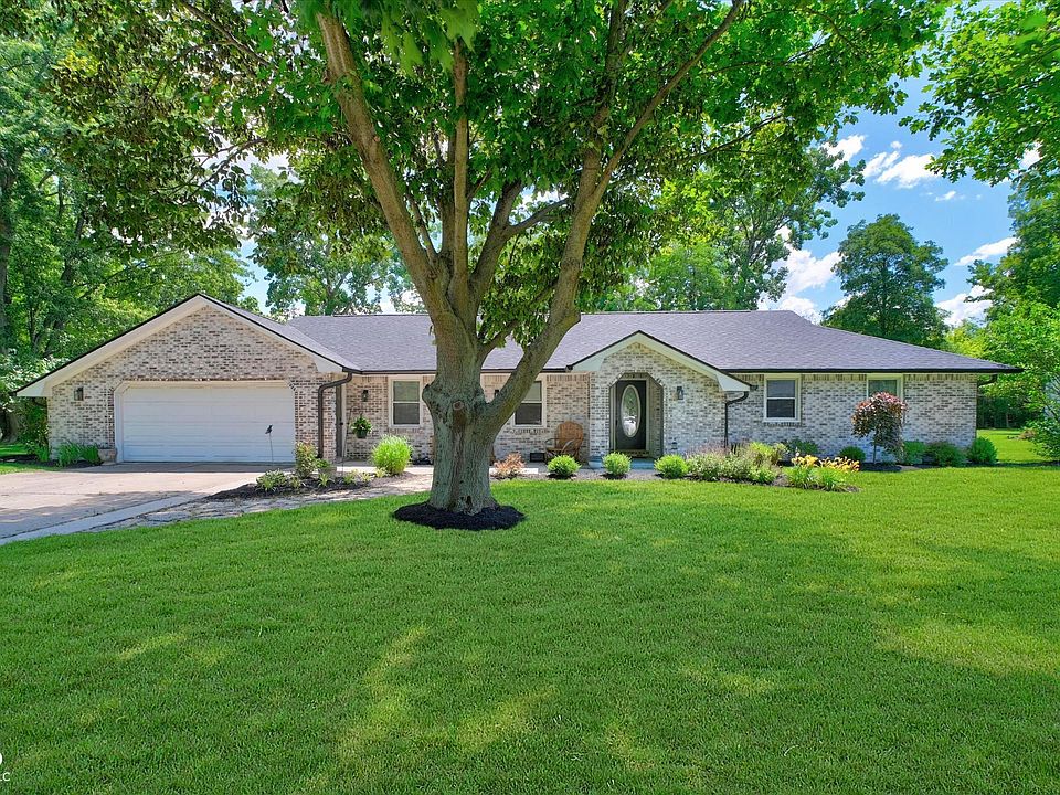1st image of 1492 Woodscliff Dr