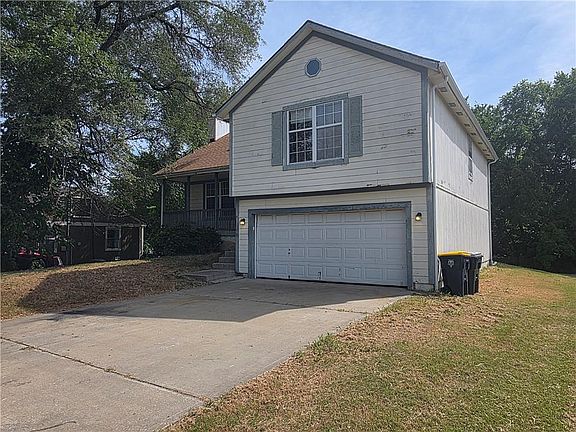 2nd image of 7437 Indiana Ave