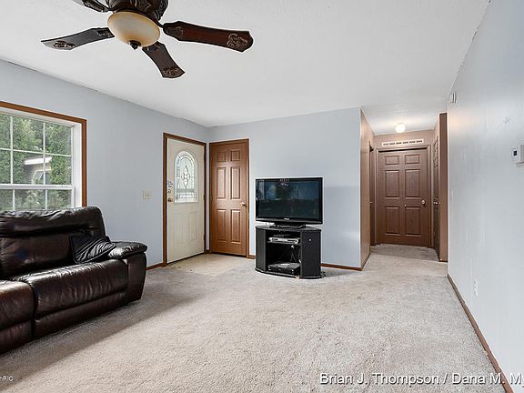 4th image of 4520 Medler Dr