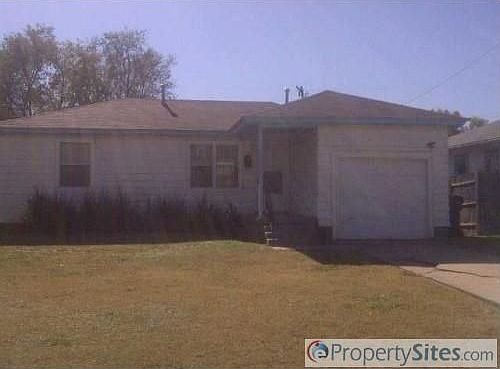 1st image of 3212 NE 13th St
