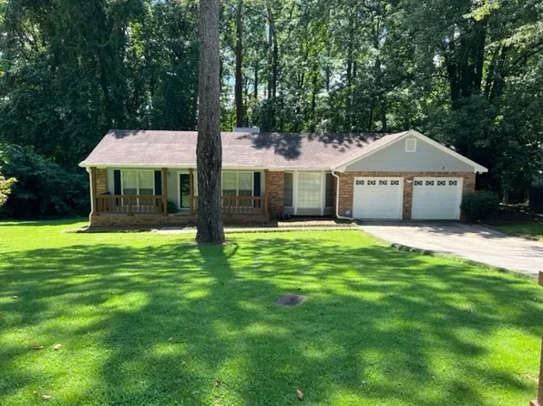 1922 Lullwater Cir, Jonesboro, GA 30236