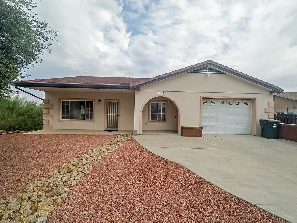 2 Bed + 2 Bath Home, Cul-de-sac, Landscape Service Included — Photo 1