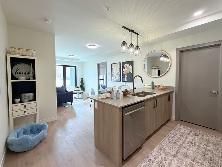 2831 109a St NW — Photo 42