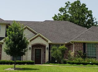 15923 Crazy Horse Dr, Lindale, TX 75771