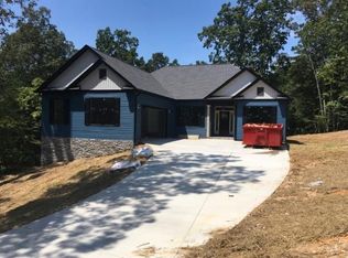 3105 Highland Cir, Rocky Face, GA 30740