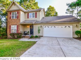 110 Richmond Park Dr, Cameron, NC 28326