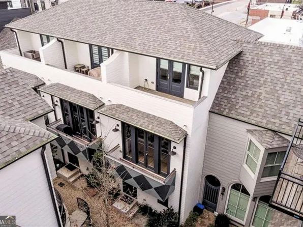 674 Hank Aaron Dr SE, Atlanta, GA 30315