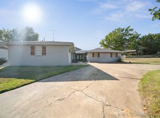 409 N Bristow Ave, Drumright, OK 74030
